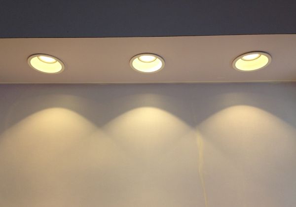 The Difference between Down Light and Spot Light